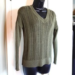 LIQUIDATING Banana Republic Knit Sweater
